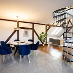 Glamour Ordona 5 Apartmán *